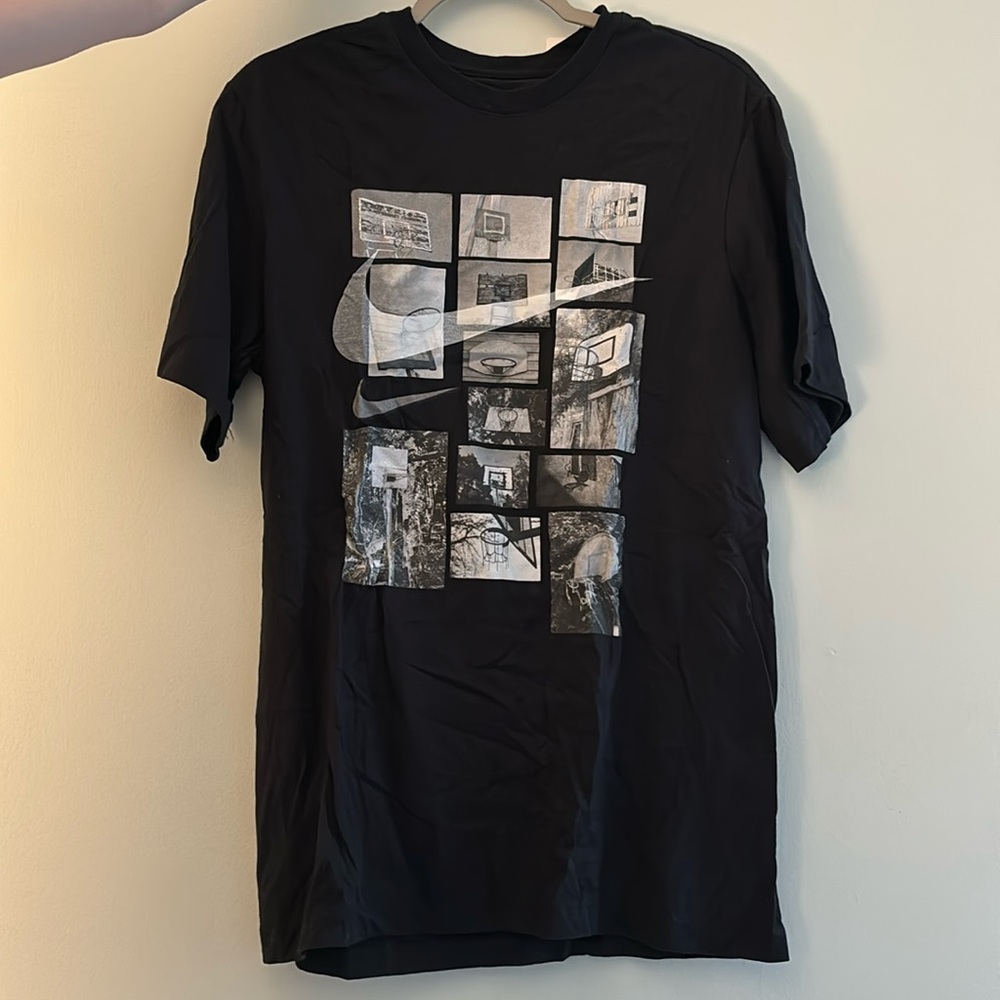 Men’s Nike Basketball T-Shirt Black Small